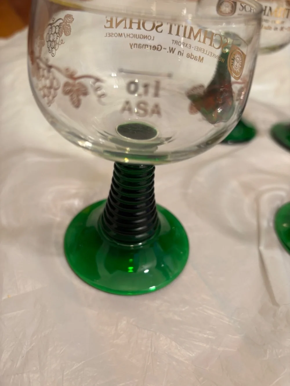 Set of 4 Schmitt Sohne Vintage Wine Glasses Goblets
